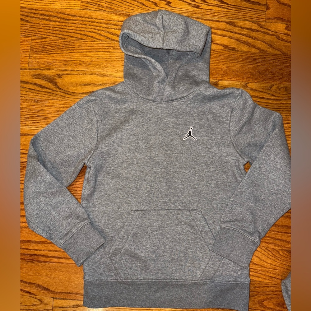 Nike Jordan boys hoodie sweatshirt youth medium